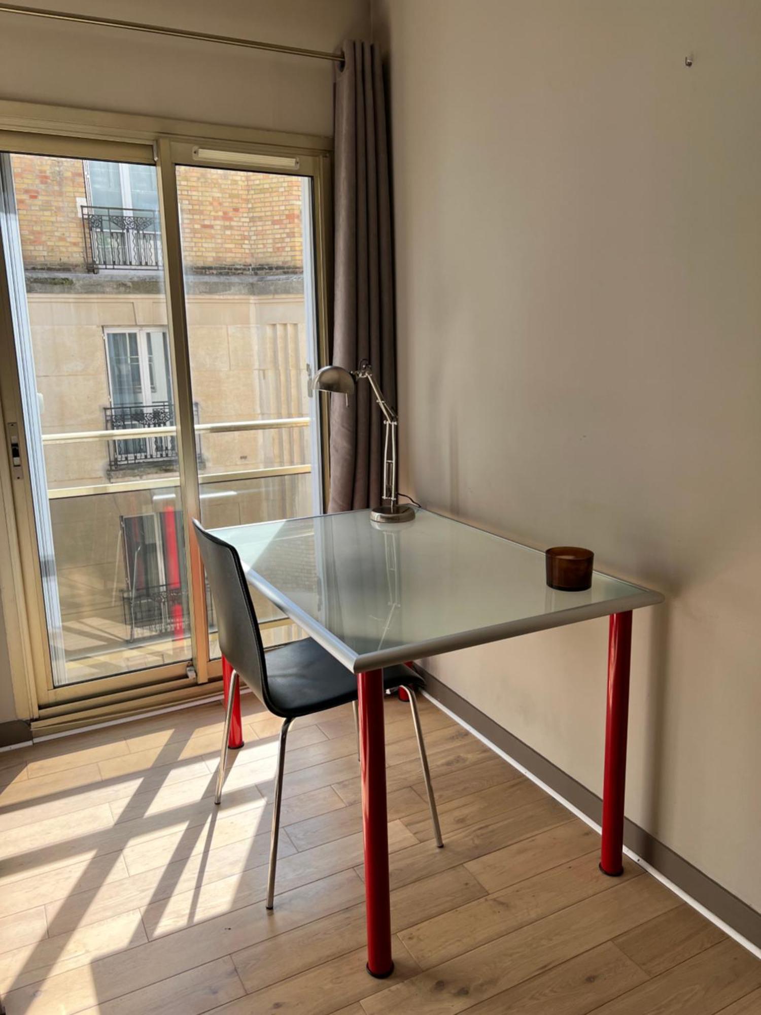 Your Parisian Hideaway - Entire Apartment Exterior photo